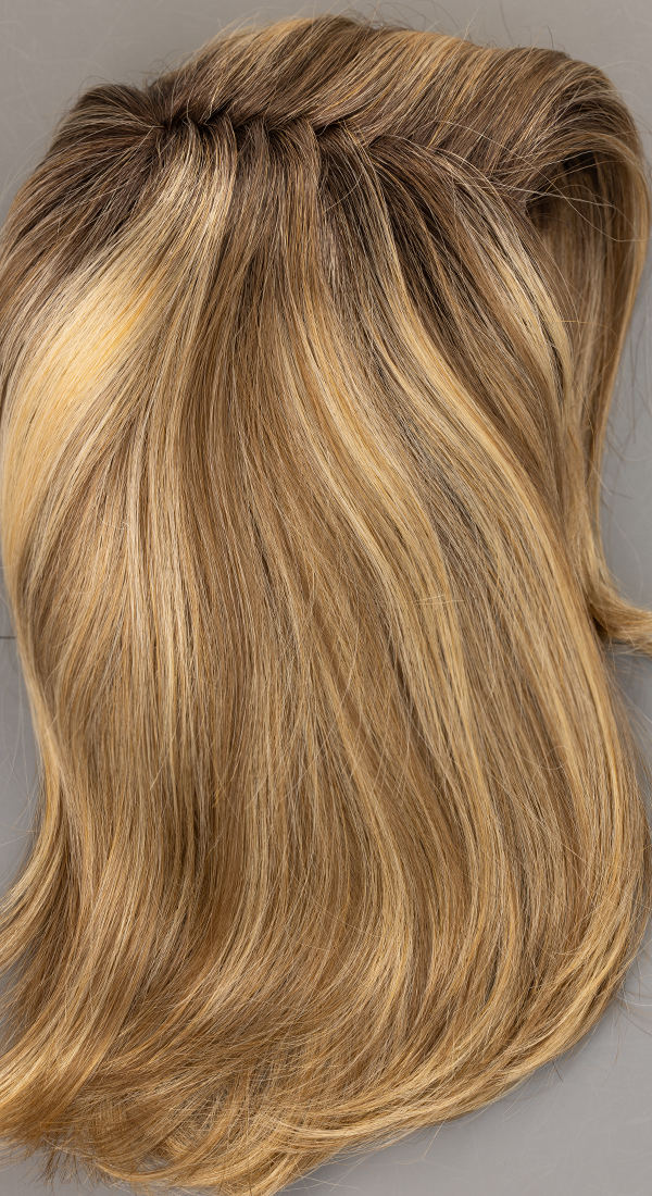 RH12/26RT4 - Light Brown with Chunky Golden Blonde Highlights and Dark Brown Roots