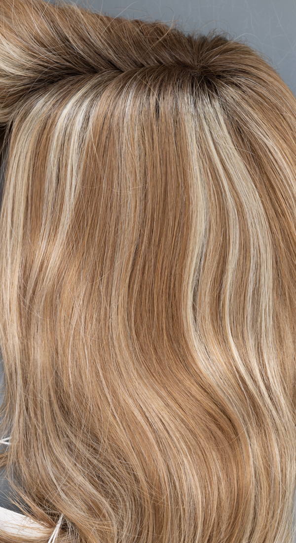 Nutmeg F - Soft Light Auburn Frosted with Very Light Blond and with Dark Brown Roots